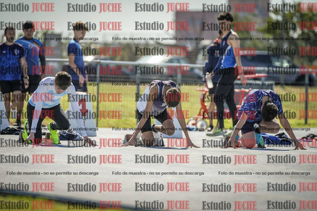 Fotos de los 100 m llanos de varones