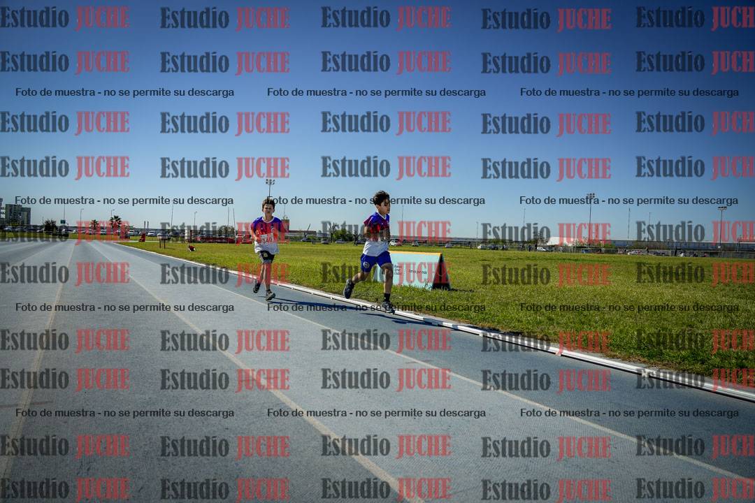 Fotos de los 1000 m llanos de varones