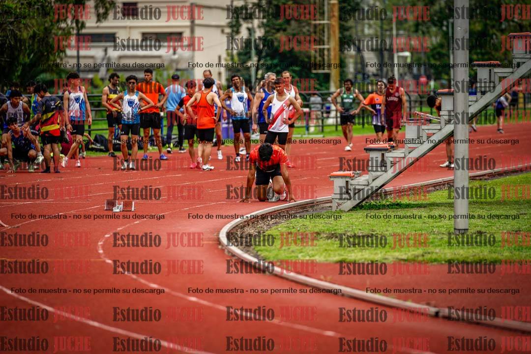 Fotos de los 200 m de varones