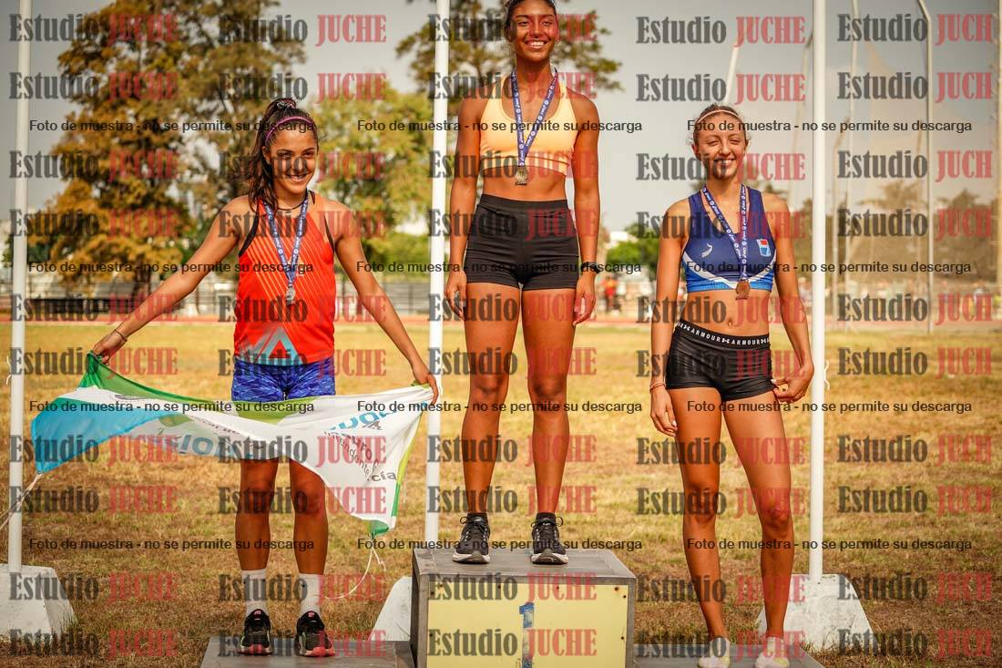 Fotos de algunos podios y extras del torneo