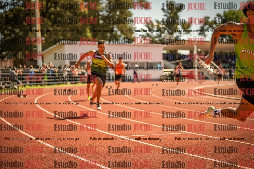 Fotos de los 400 m llanos de varones