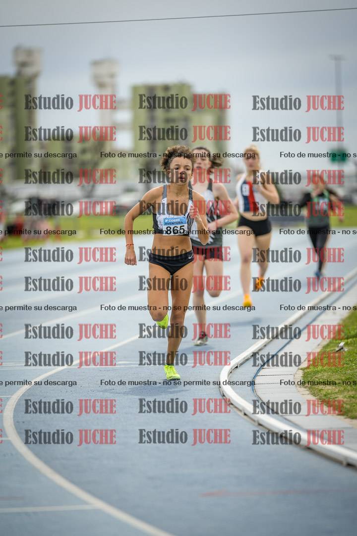 Fotos de los 800 m llanos de mujeres - U17