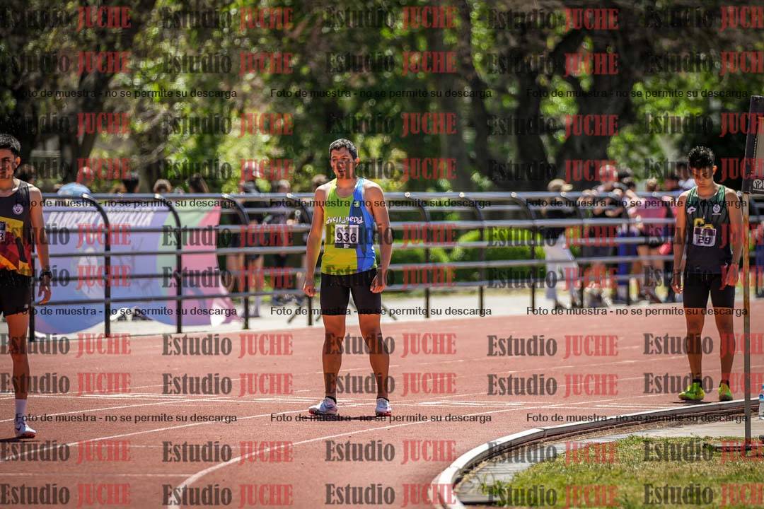 Fotos de los 800 m llanos de varones