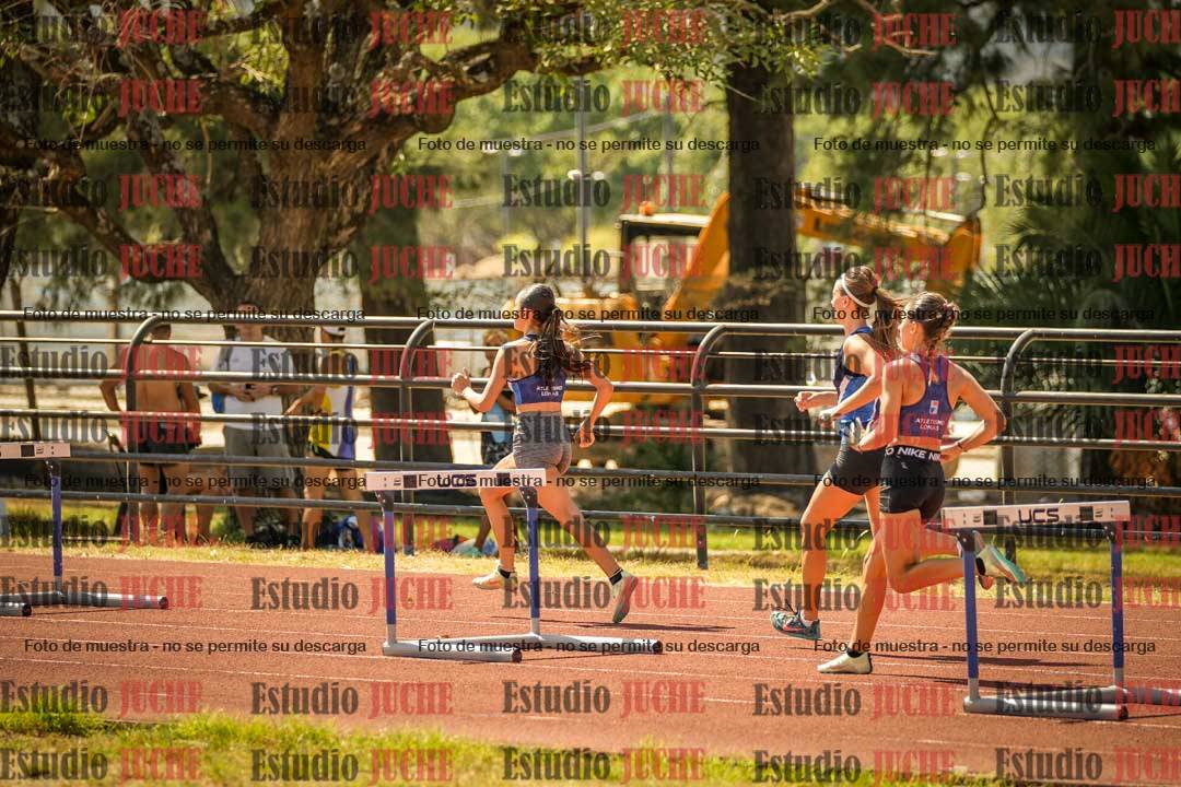 Fotos de los 295 m con vallas de mujeres