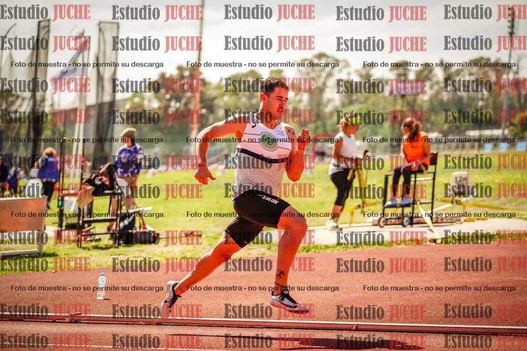 Fotos de los 400 m llanos de varones