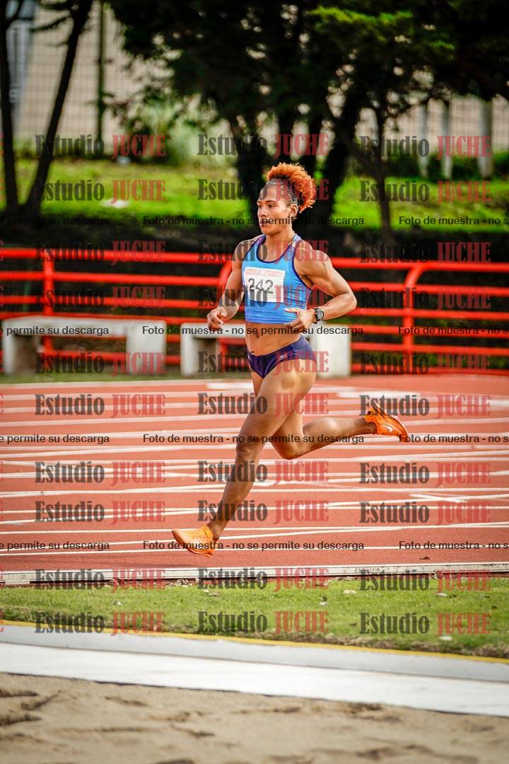 Fotos de los 800 m llanos de mujeres - hepta 7