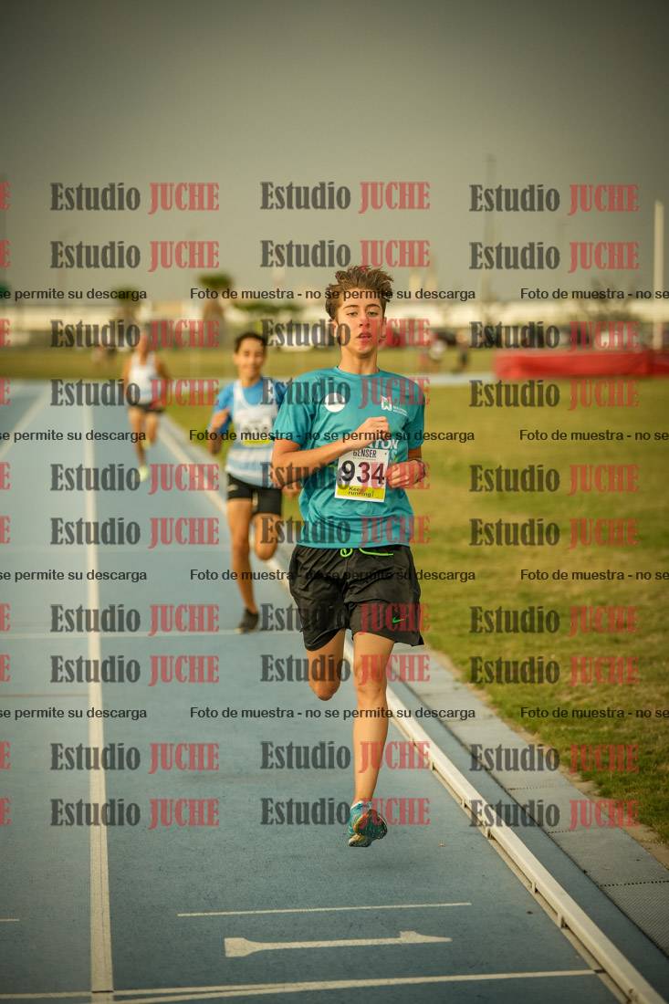 Fotos de los 1000 m llanos de varones