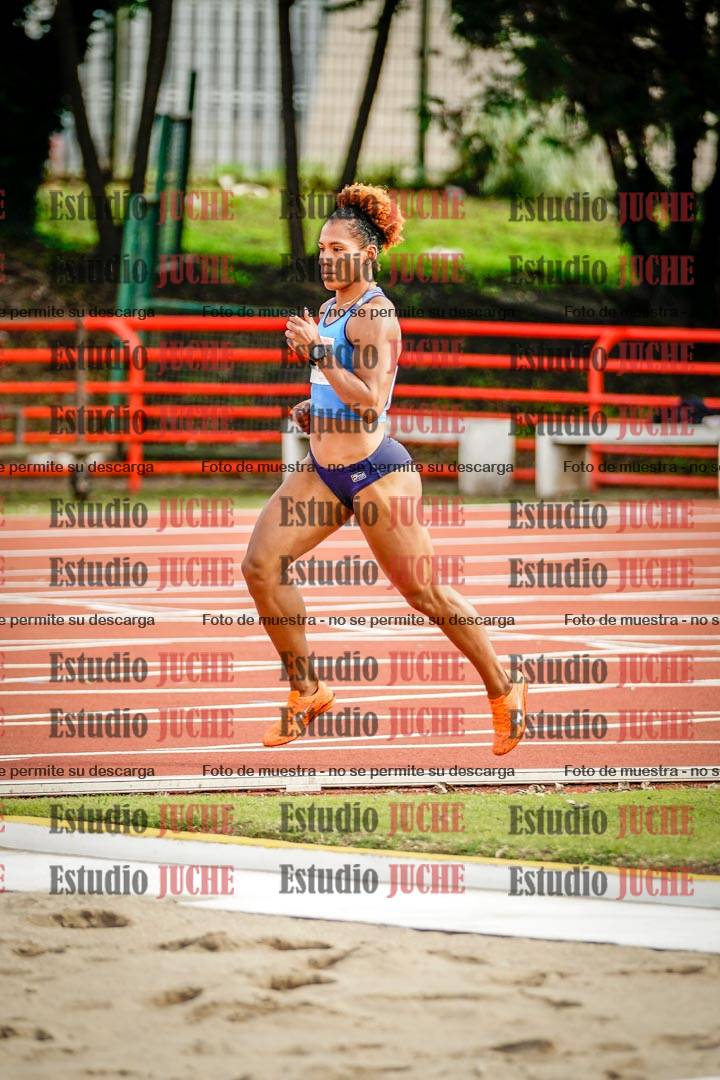 Fotos de los 800 m llanos de mujeres - hepta 7