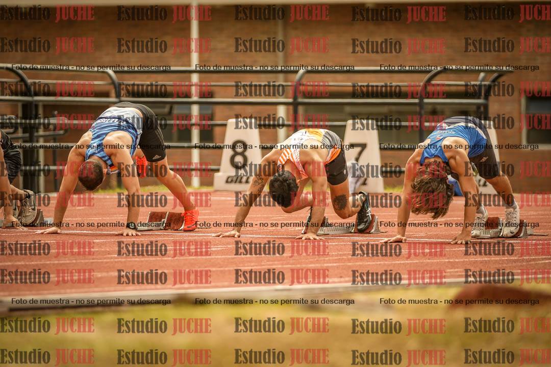Fotos de los 100 m llanos de varones