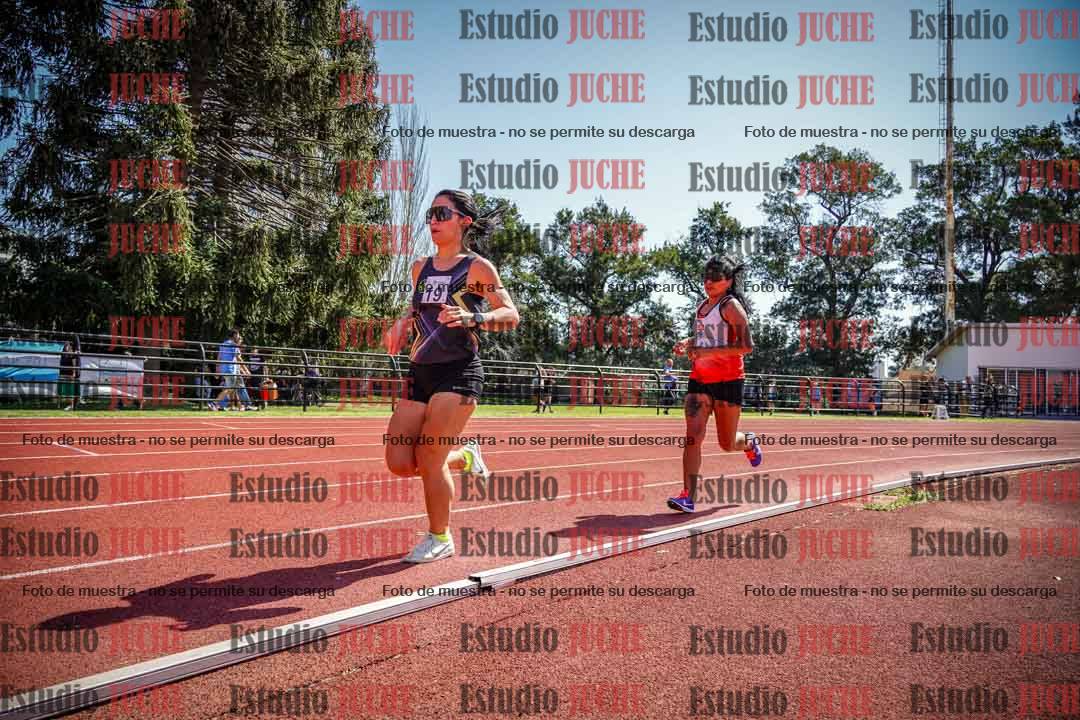 Fotos de los 1500 m llanos de mujeres
