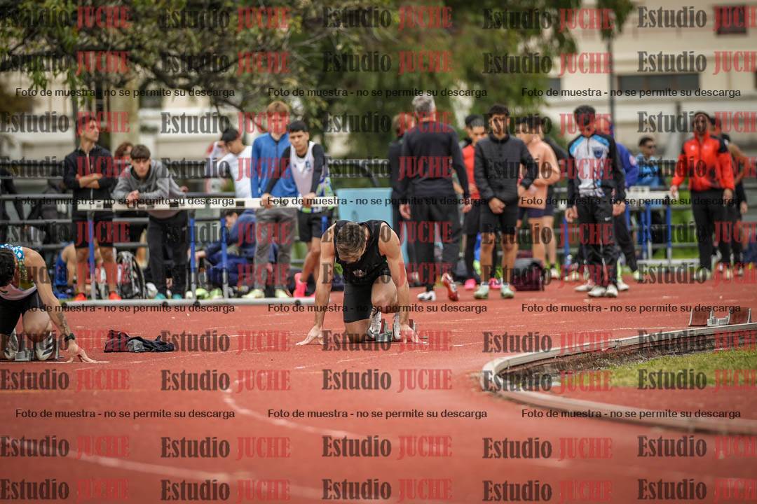 Fotos de los 200 m llanos de varones