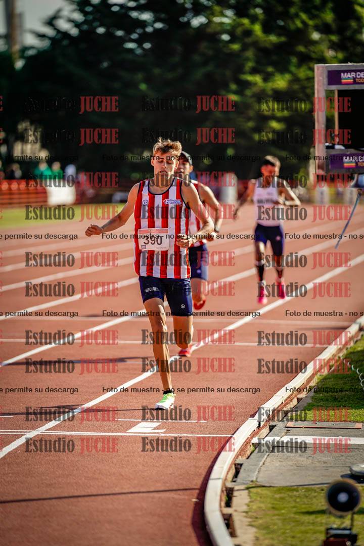 Fotos de los 1500 m llanos de varones