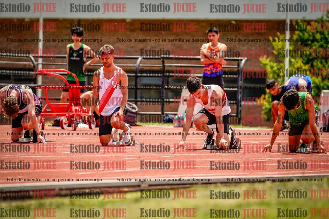 Fotos de los 100 m llanos de varones