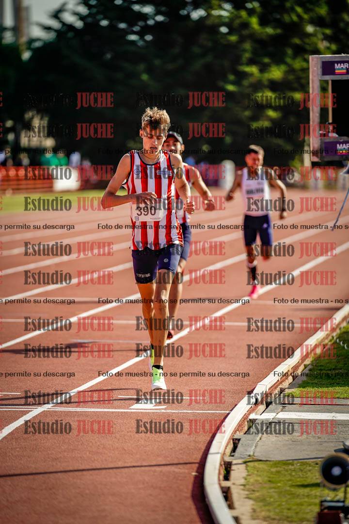 Fotos de los 1500 m llanos de varones