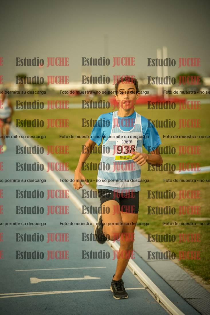 Fotos de los 1000 m llanos de varones