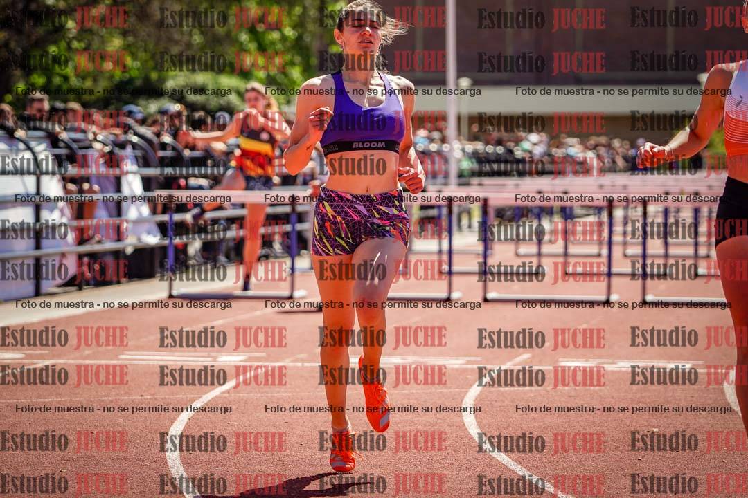 Fotos de los 100 m con vallas de mujeres