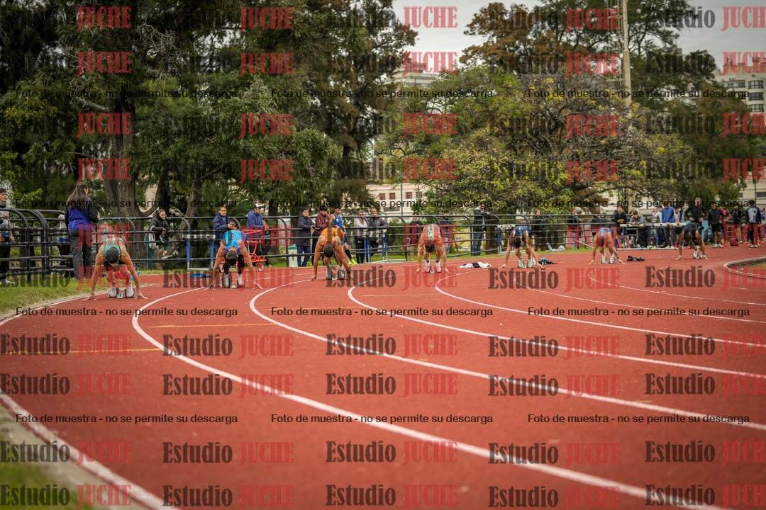 Fotos de los 200 m llanos de varones