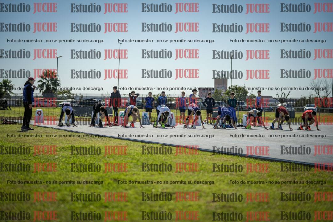 Fotos de los 100 m llanos de varones