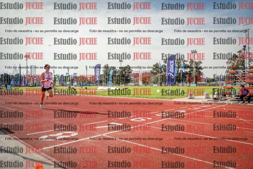 Fotos de los 400 m llanos de varones