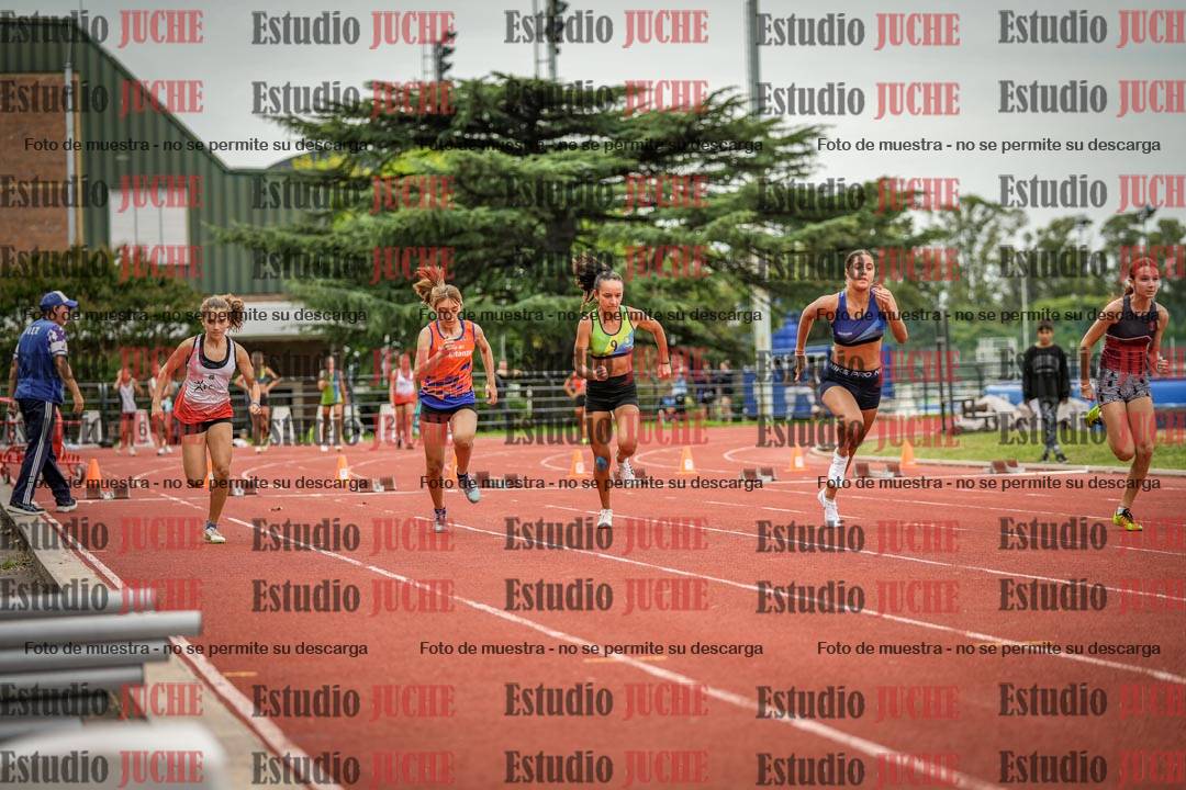 Fotos de los 80 m llanos de mujeres