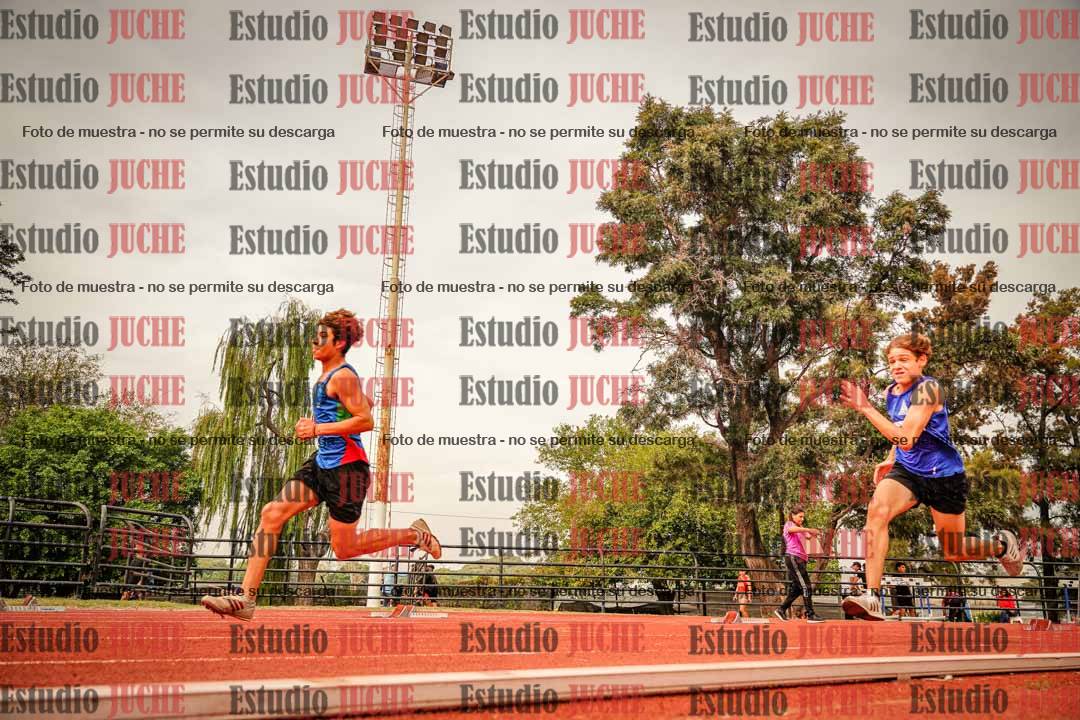 Fotos de los 200 m llanos de varones