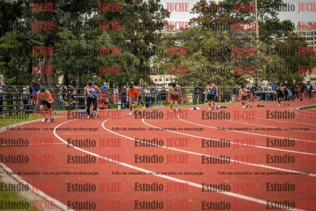 Fotos de los 200 m llanos de varones