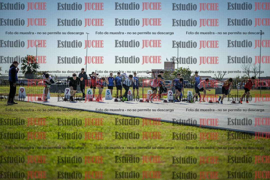 Fotos de los 100 m llanos de varones