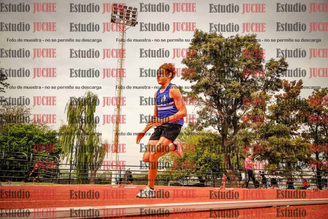 Fotos de los 200 m llanos de varones
