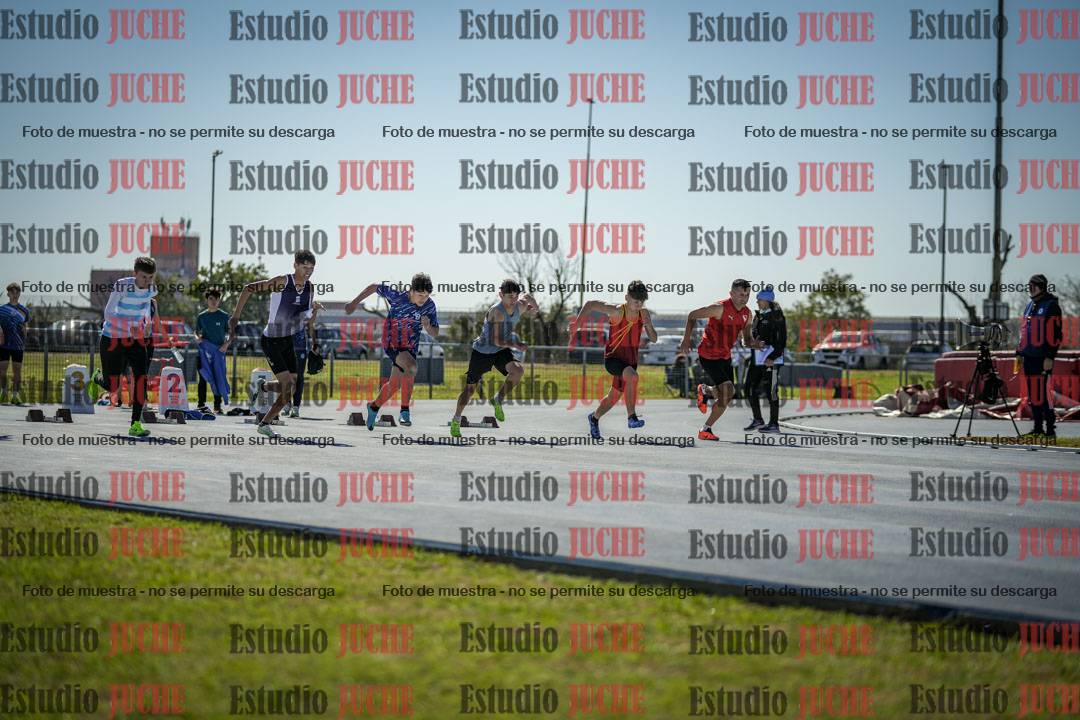 Fotos de los 100 m llanos de varones