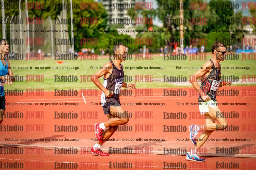 Fotos de los 3000 m llanos de varones