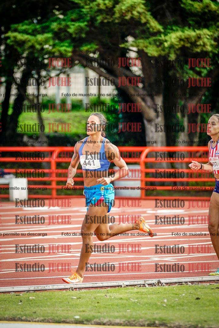Fotos de los 800 m llanos de mujeres - hepta 7