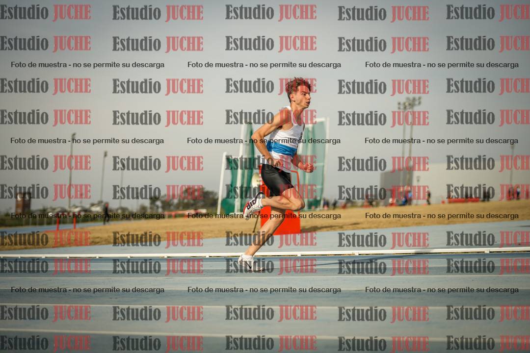 Fotos de los 200 m llanos de varones