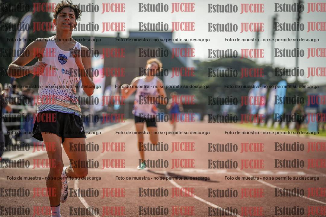 Fotos de los 400 m llanos de varones