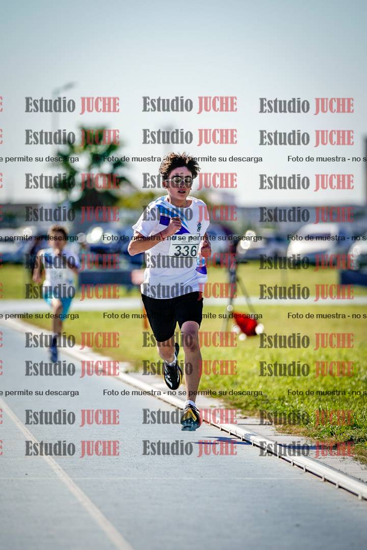 Fotos de los 1000 m llanos de varones