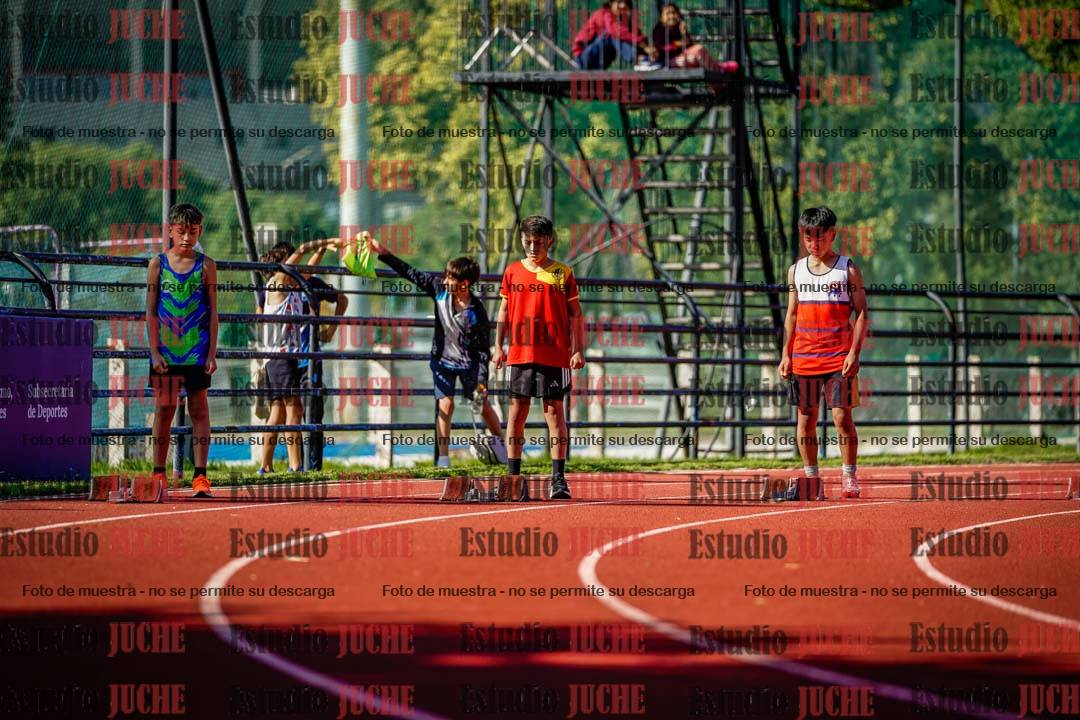 Fotos de los 150 m llanos de varones