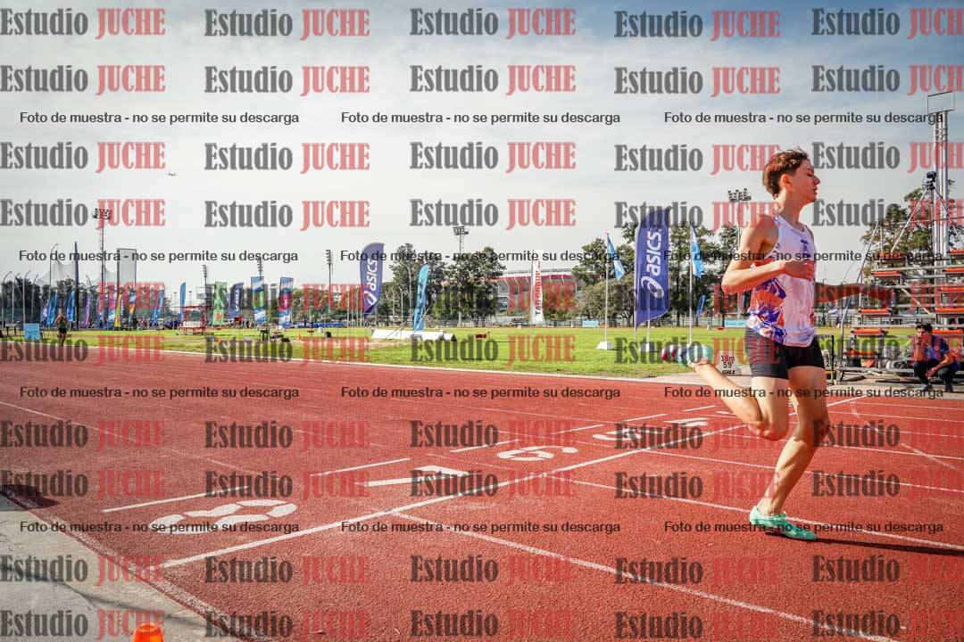 Fotos de los 400 m llanos de varones