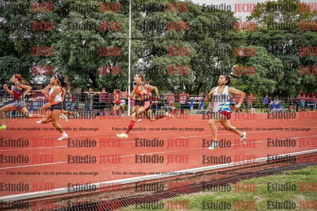 Fotos de los 80 m llanos de mujeres
