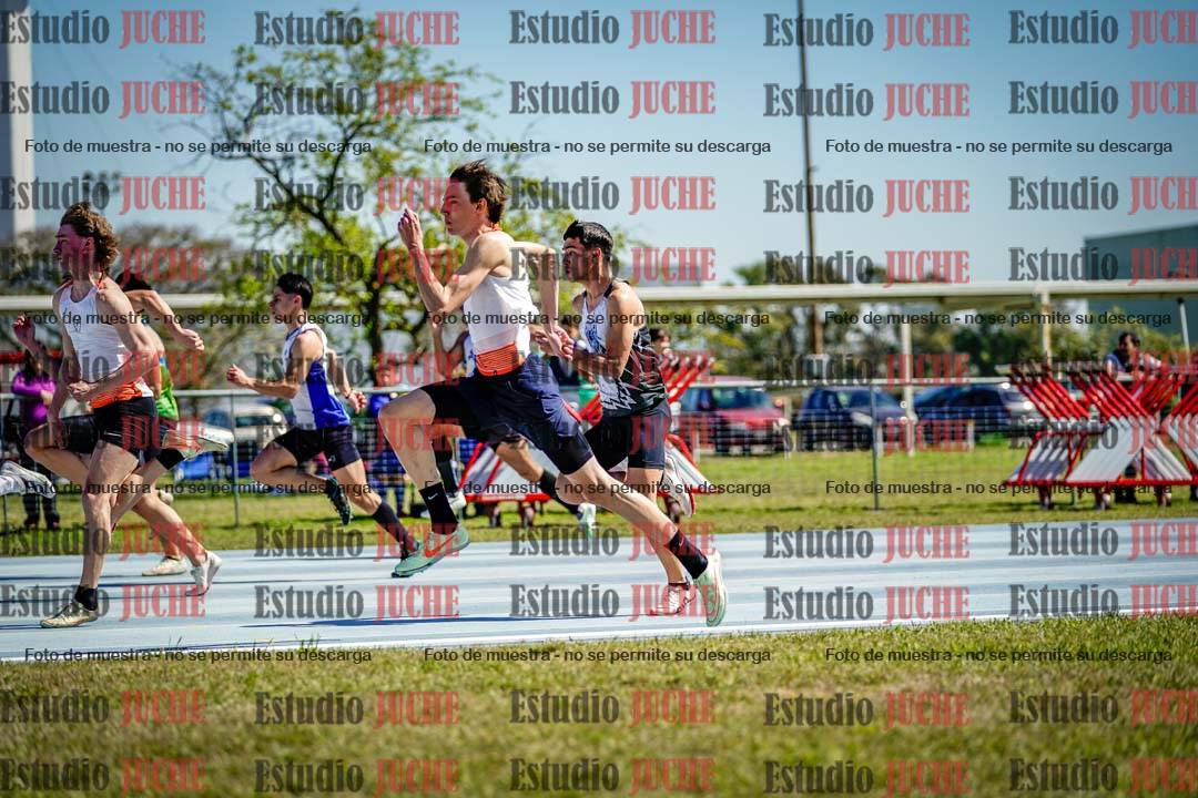 Fotos de los 100 m llanos de varones