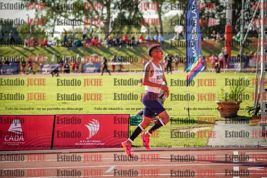 Fotos de los 1500 m llanos de varones