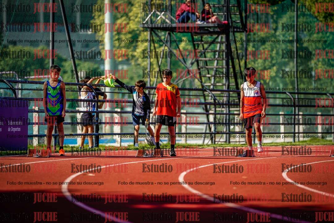 Fotos de los 150 m llanos de varones