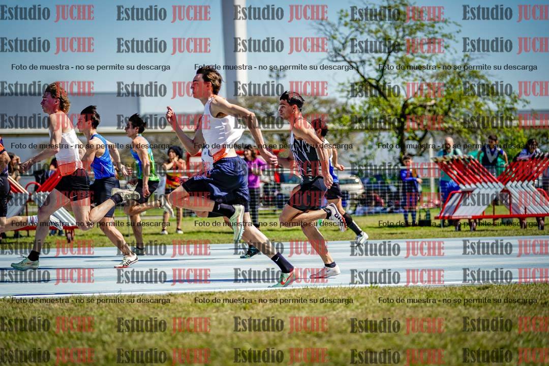 Fotos de los 100 m llanos de varones