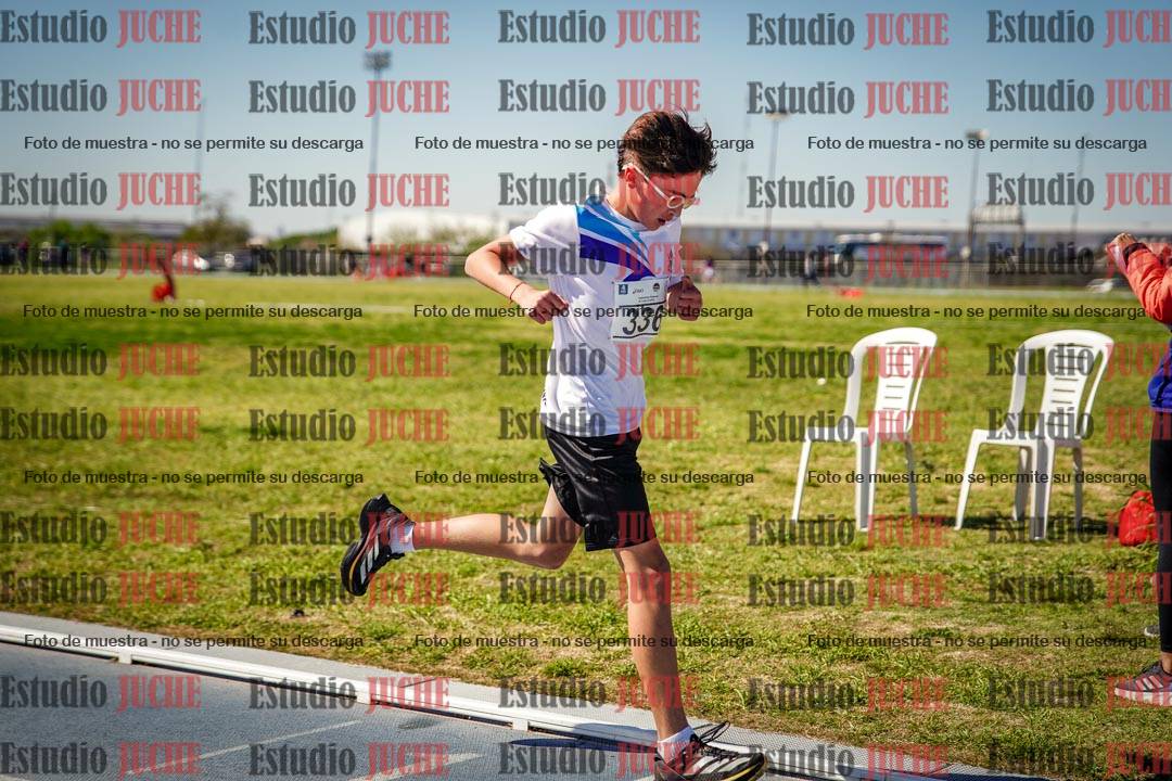 Fotos de los 1000 m llanos de varones
