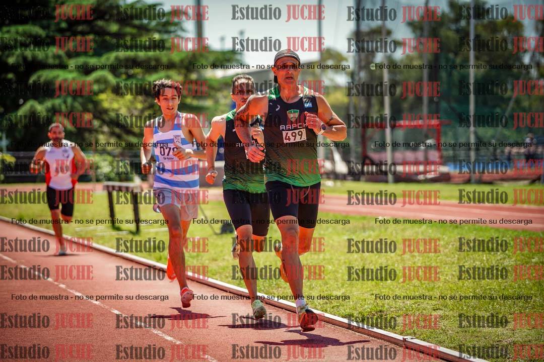 Fotos de los 800 m llanos de varones