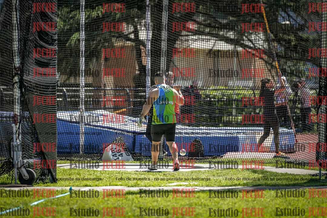 Fotos del lanzamiento de martillo de varones