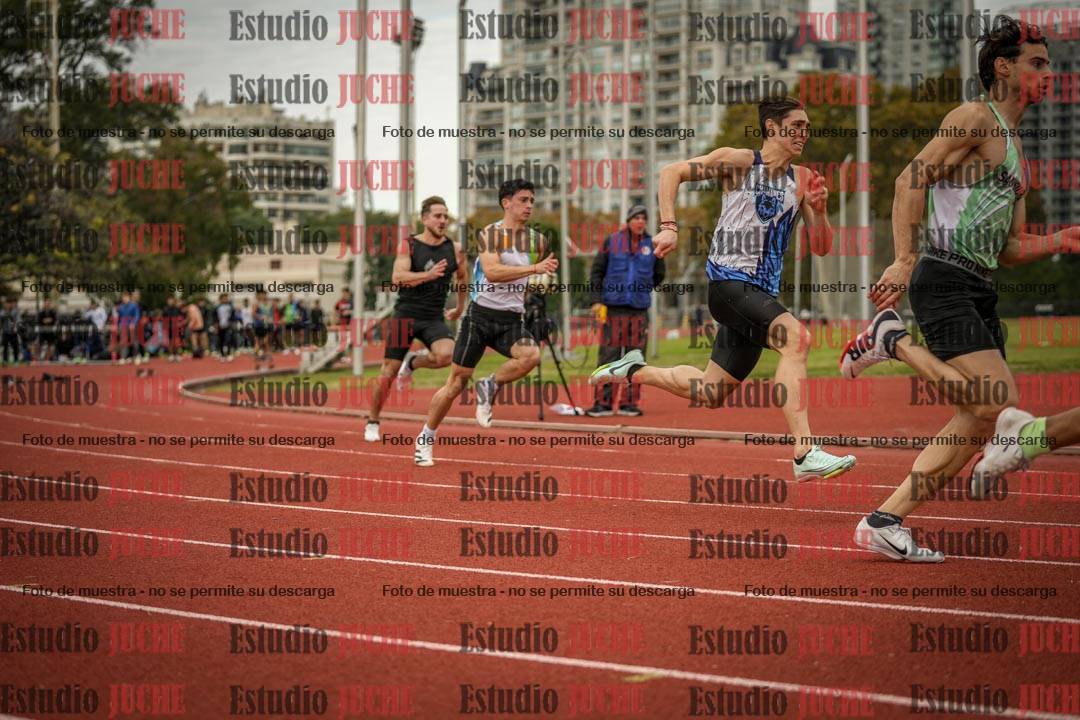Fotos de los 200 m llanos de varones