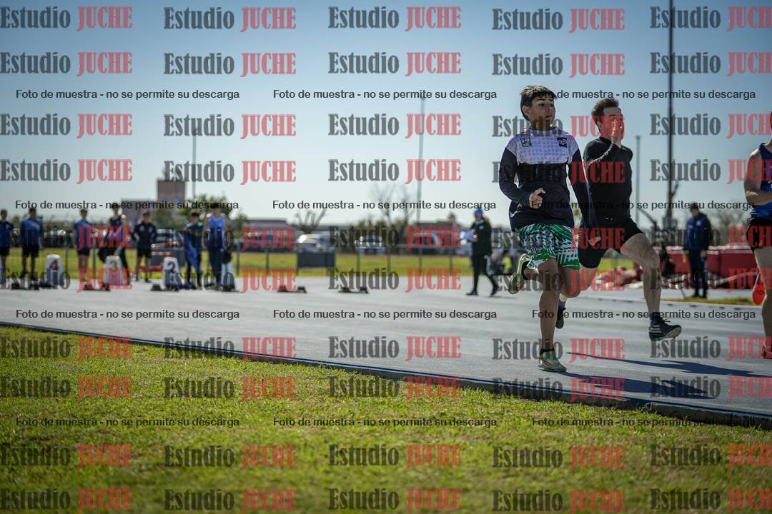 Fotos de los 100 m llanos de varones