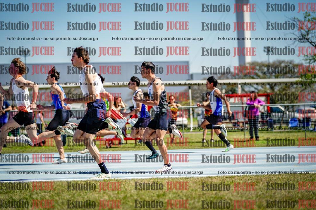 Fotos de los 100 m llanos de varones