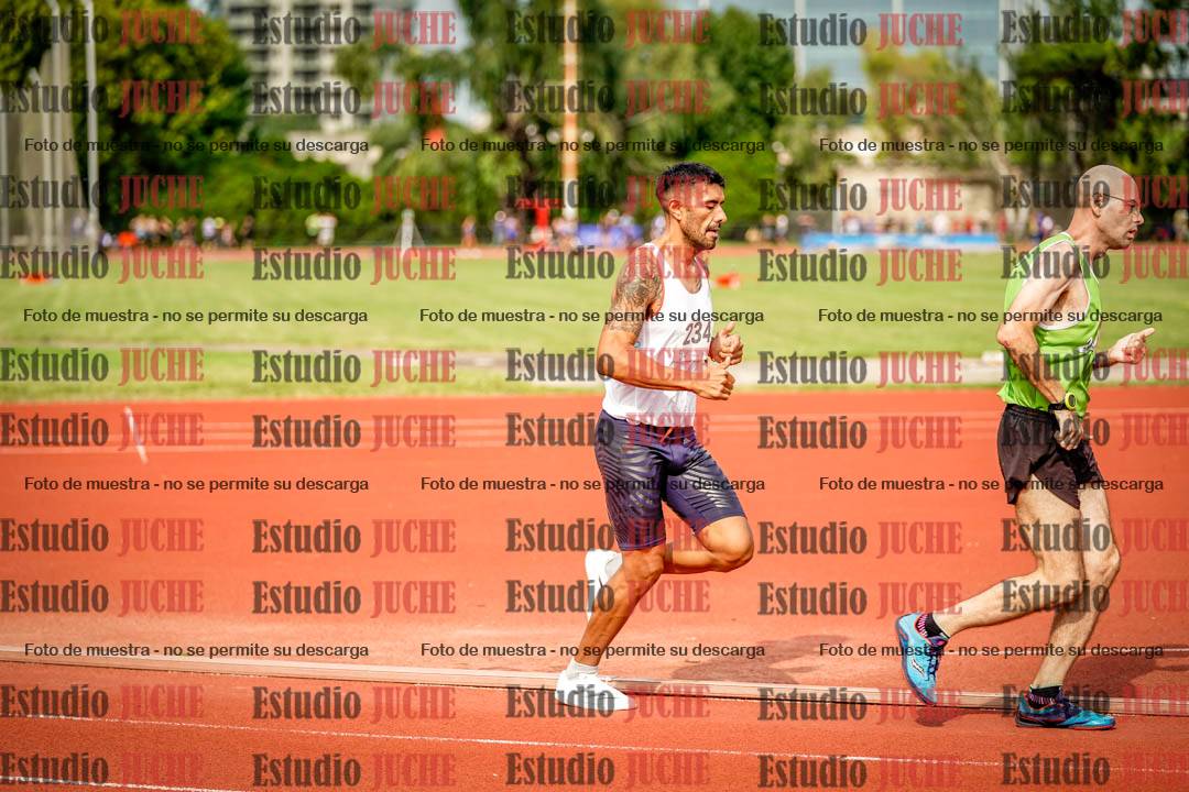 Fotos de los 3000 m llanos de varones