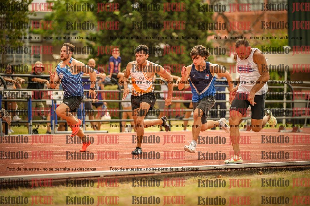 Fotos de los 100 m llanos de varones