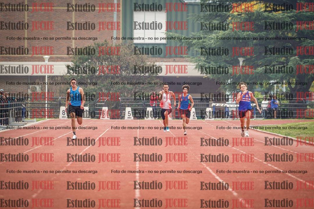 Fotos de los 200 m llanos de varones